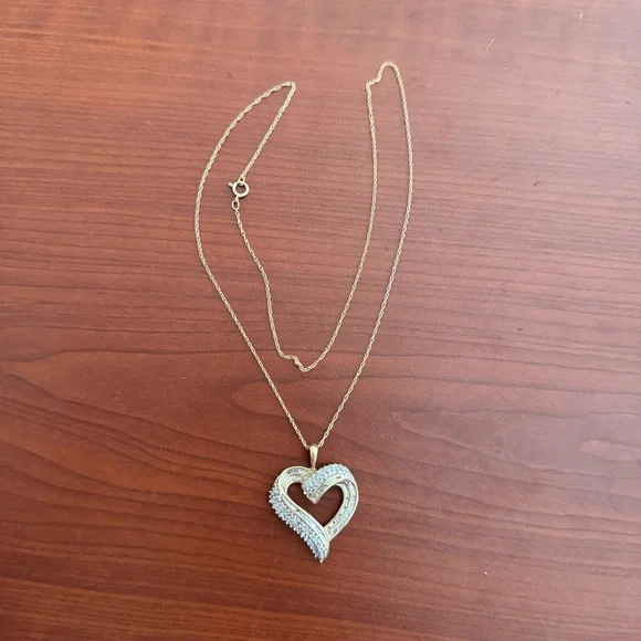 Diamond Heart Necklace 1/2 ct tw Round & Baguette 10K Yellow Gold 18" - Picture 4 of 11